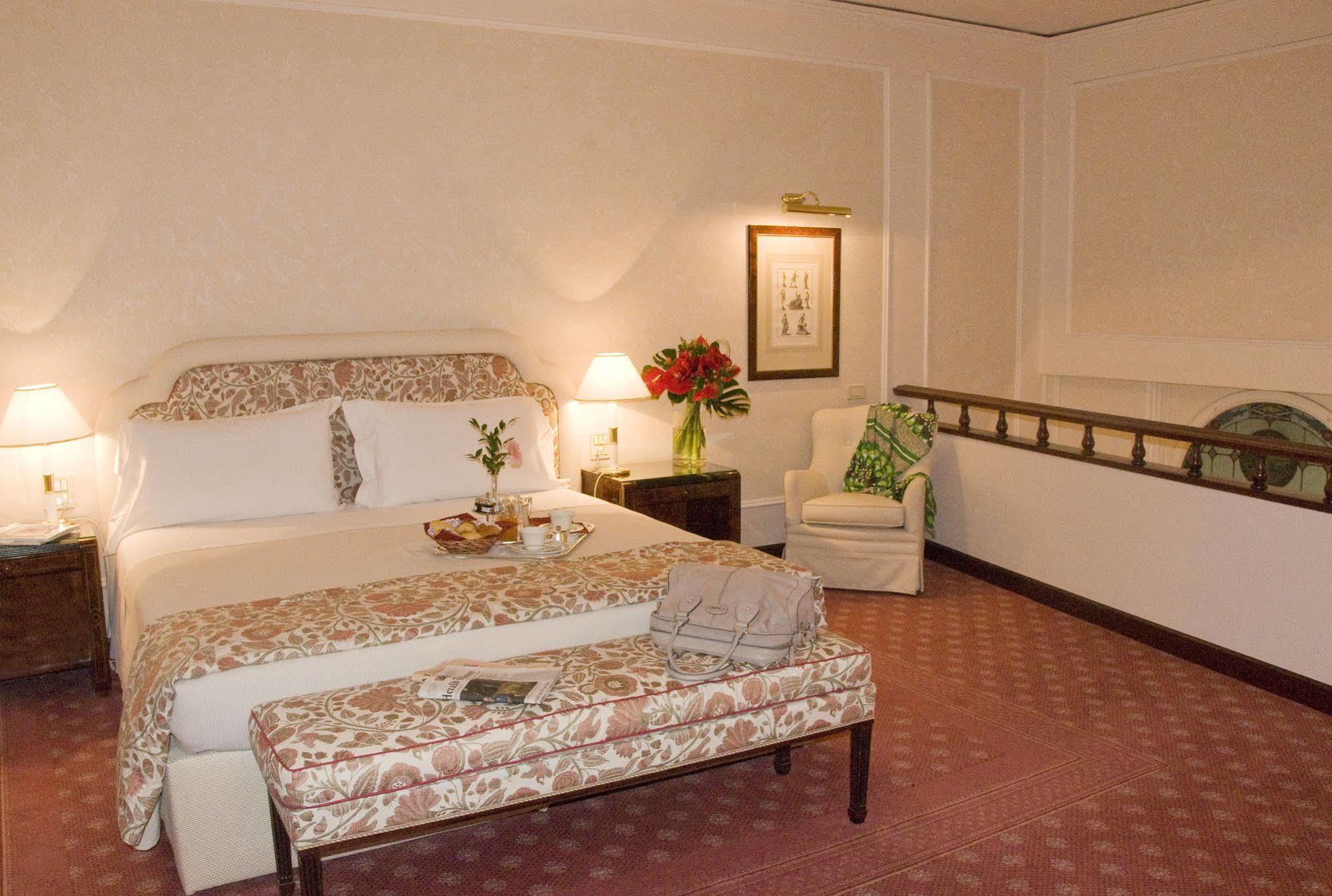 Hotel De La Florença