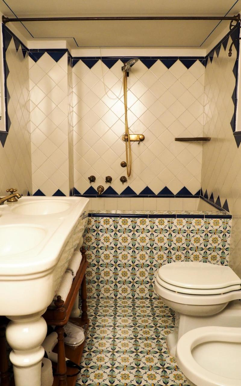 Gjestgiverier Aqa Palace 3*