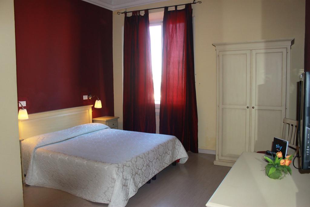 Hotell Savonarola 2*