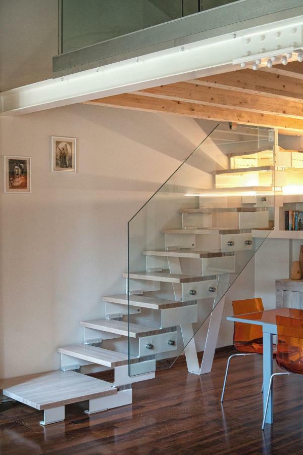 Cavour Mezzanine