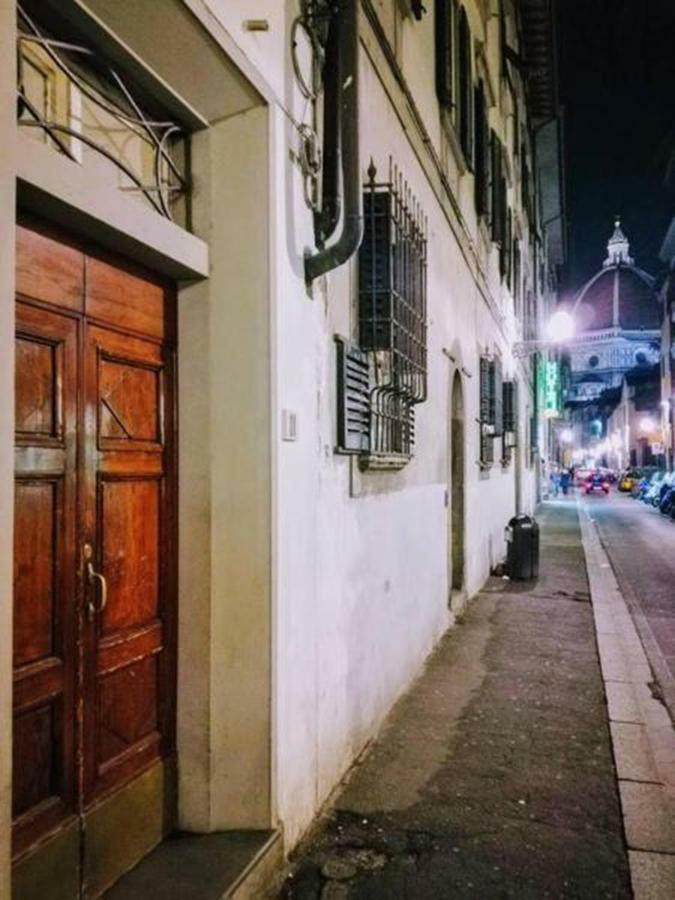 Step To Duomo And The Sights From Refurbished Lejlighed Firenze