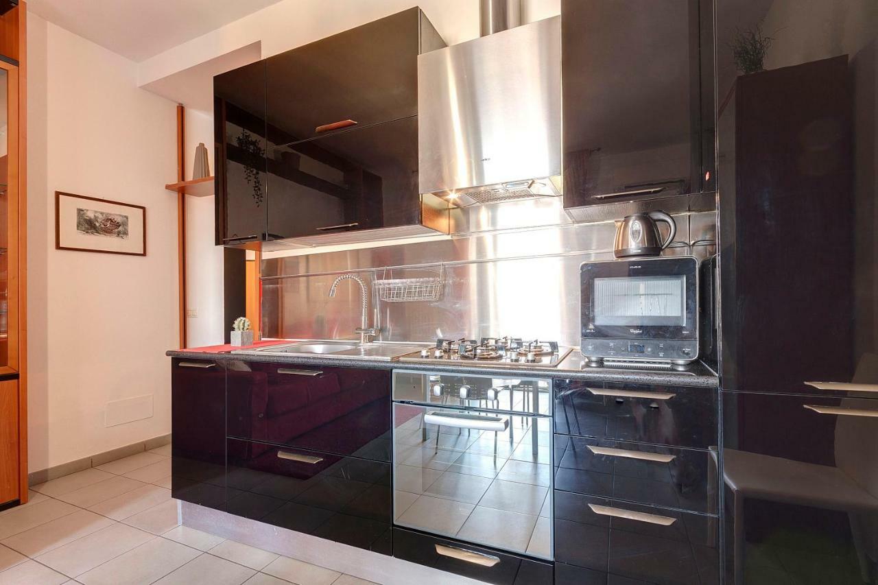 Binario9 Terrace By Mamo Florence