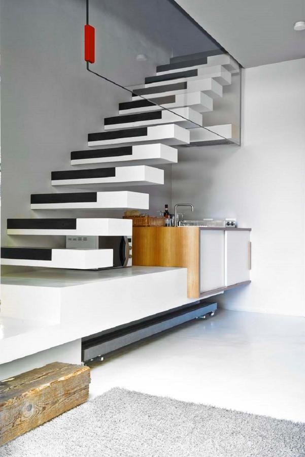 Riva Lofts Aparthotel 4*