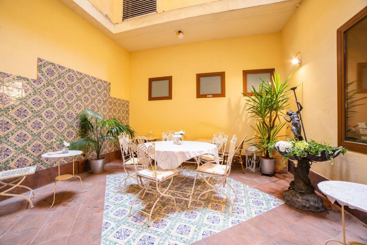 Galileo 2000 Bed & Breakfast