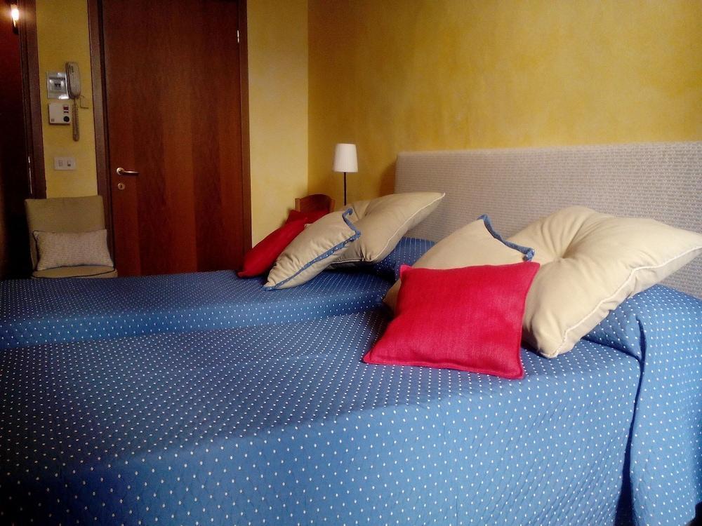 Tourist House Hotel Florença