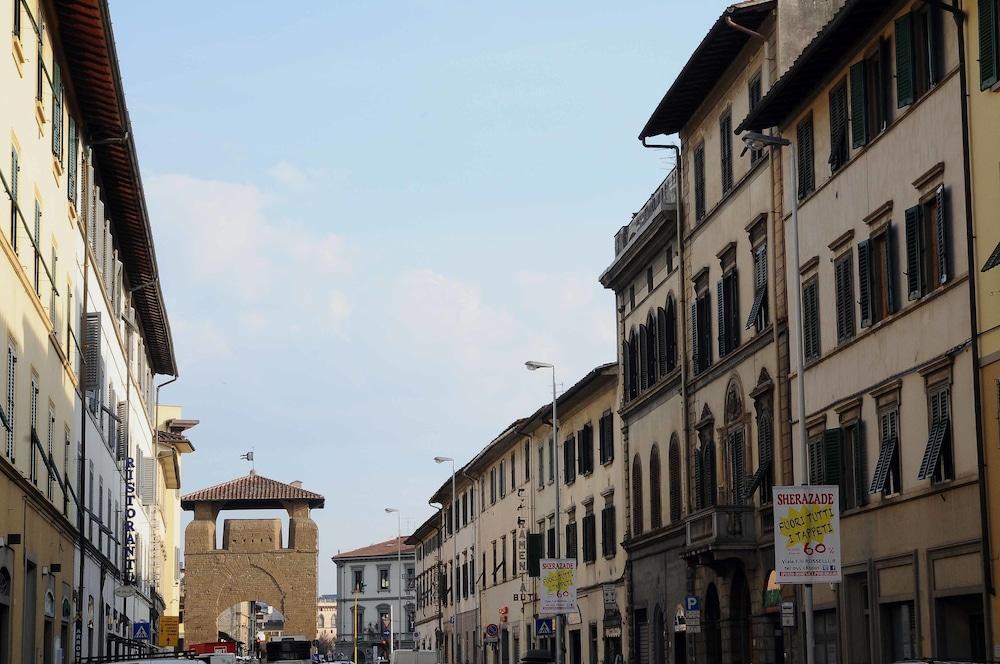 Aparthotel Porta Al Prato