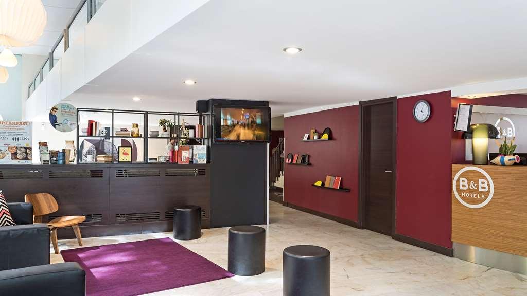 Center Hotel 3*