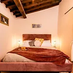 NEW Florence palazzo,3 Bedrooms,Private Terrace,Wifi
