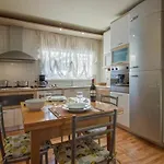 Signorelli Halldis Apartment