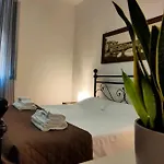 Nice & Roomy Apartment Behind The Uffizi Museum