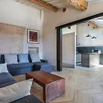 \'Belle Arti\' Stunning Apartment!!hosted by Sweetstay