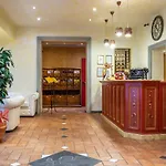 Hotel Alba Palace