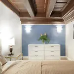 S. Spirito Flat