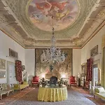 Maggio Palace By Vacavilla