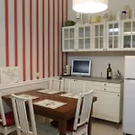 Historic Florence Apartment