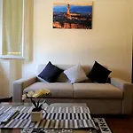 Bronzino Guest Home - Appartamento Privato