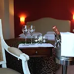 Hotel Alex