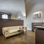 Palazzo Alfieri Residenza D\'Epoca