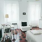 Lucretia House