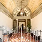 Elegante Residenza In Piazza De\' Pitti