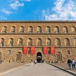 Elegante Residenza In Piazza De\' Pitti