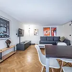 Yid Cairoli Design Apartment