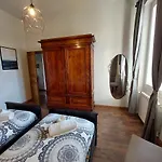 Savieri Home In Florence