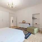 Ghibellina Apartment With 2 Bedrooms