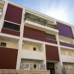 Elegant Location In Florence - 2 Free Parking!