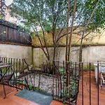Appartamento Con Giardino