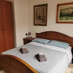 Affittacamere Sciacchithouse