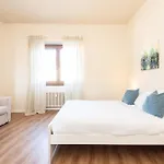 Michelangelo Charme Apartment