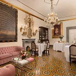 Piazza Pitti Palace - Residenza d\'Epoca
