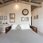 Firenze Top-Floor Flat Close To Arno