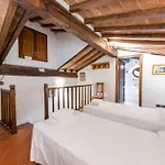San Frediano House