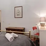 Amazing Apartment In Santa Croce
