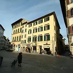 Solo Experience Hotel