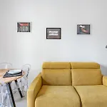 Maragliano And San Jacopino Flat With Balcony