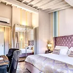 Arte\' Boutique Hotel