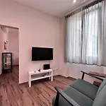 The Pop Art Flat In Florence