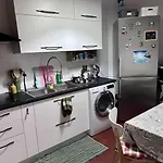 Comfortable Room In A Pet-Friendly Home