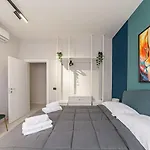 The Bright Apartment