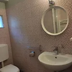 Lovely Portion Of Property Near Piazza Santo Spirito