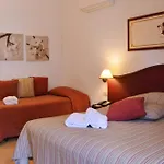 Hotel Cardinal Of Florence - Recommended For Ages 25 To 55