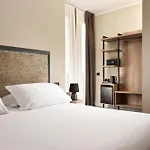 Essence Hotel