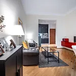 Yd Servi Suite Apt