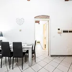 The Luxor Suites - Rosina