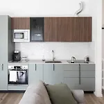 Leopoldo Cozy Loft - Tram, Air C, Netflix