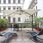 Spacious & Bright, Next To The Duomo Of Florence, Michelangelo, With Patio