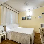 Hotel Alessandra
